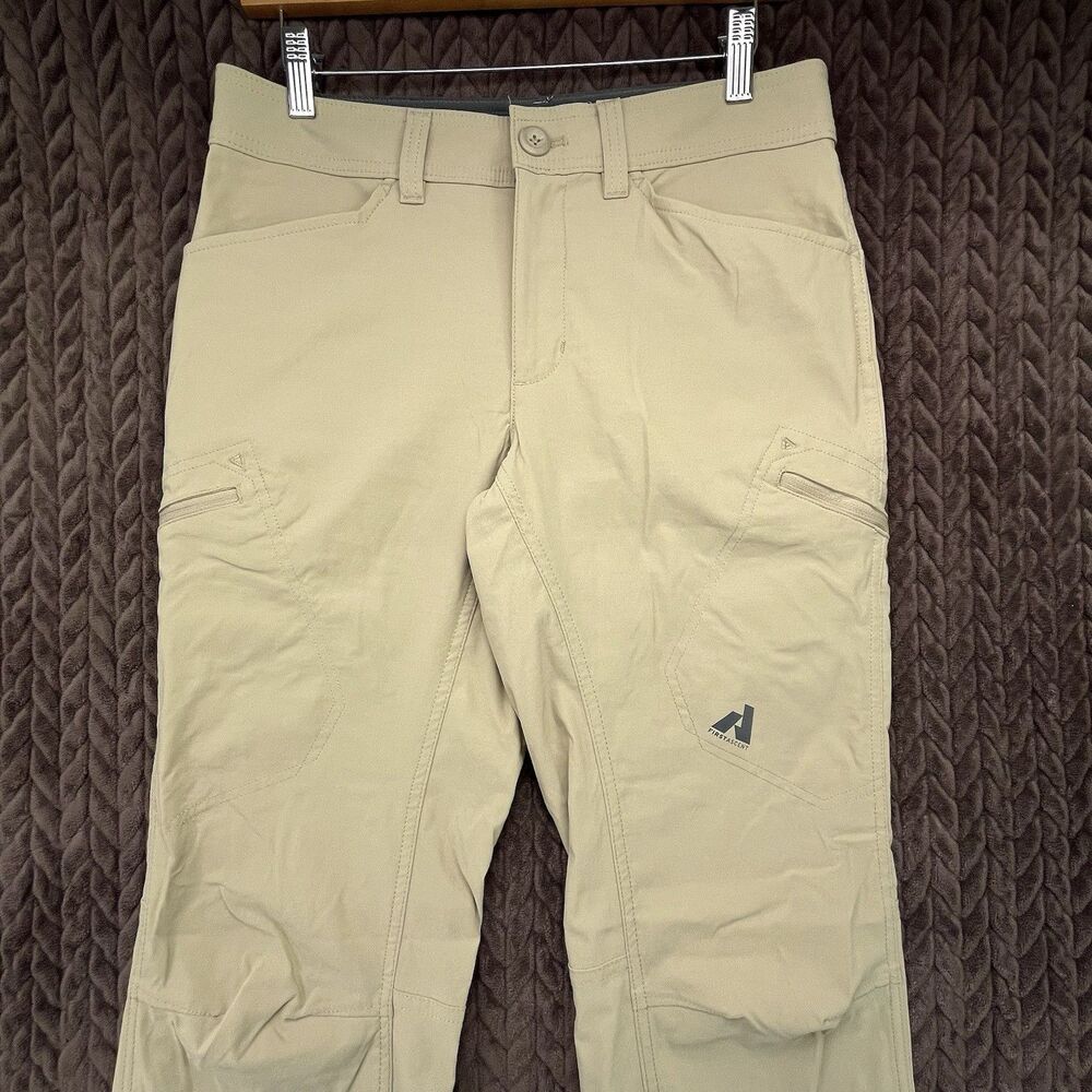Eddie Bauer First Ascent Pants Men's 30x32 Tan Hiking Cargo Stretch Performance